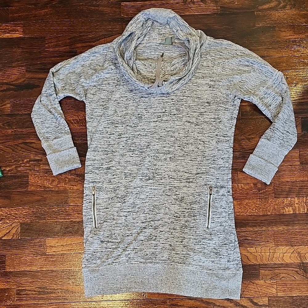 Athleta Gray Thick Cowl Neck Sweatshirt Dress With Zipper Pockets